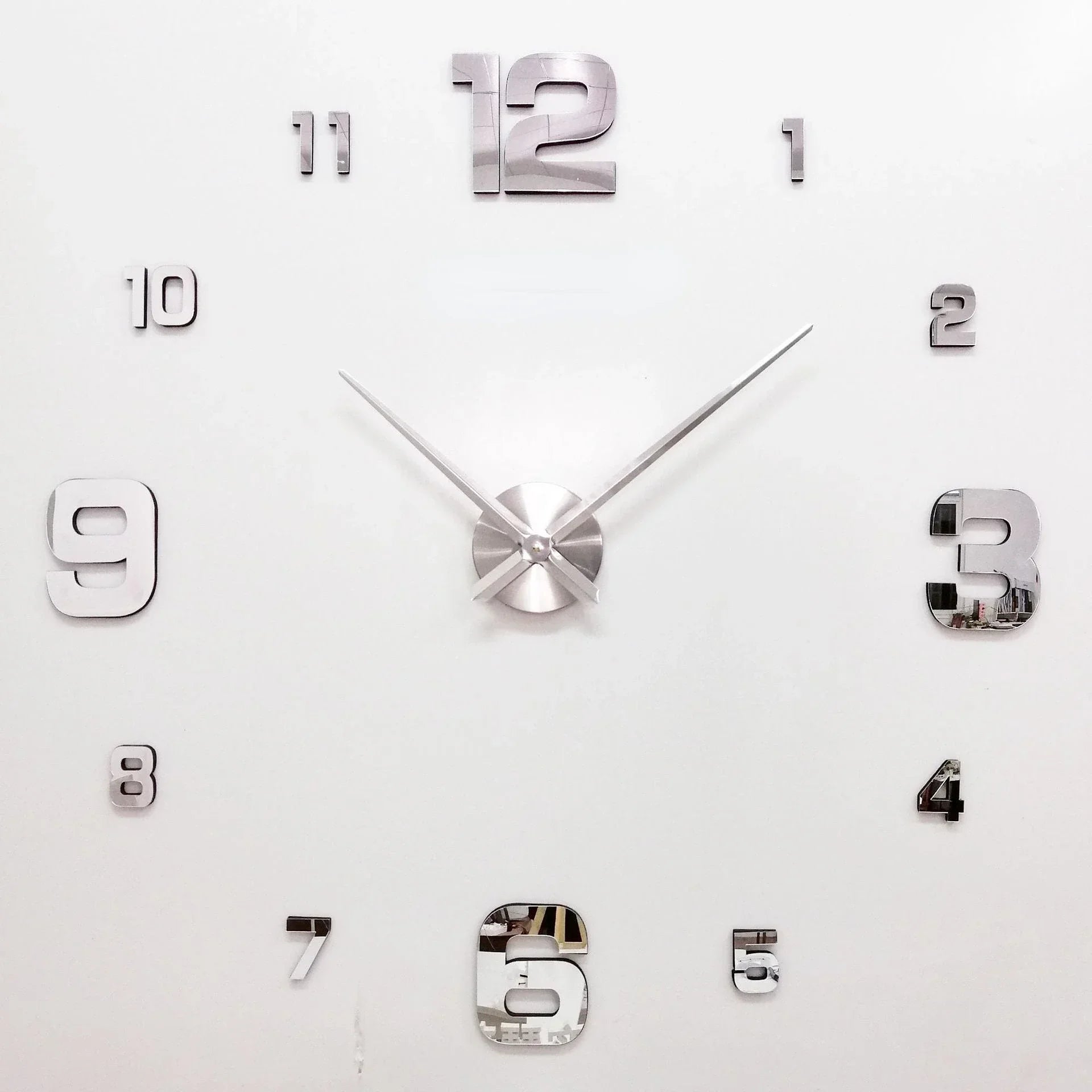 Modern Design Large Wall Clock Decorated Wall Clock for Living Room Fashion Watch Acrylic Mirror Home Decoration Clocks Decor